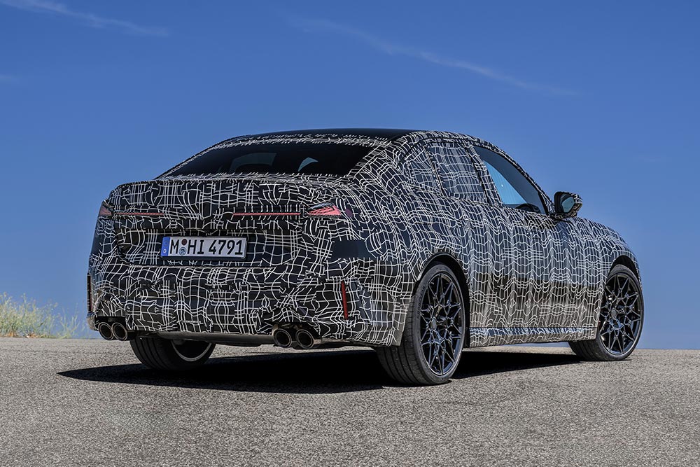 https://cdn.autogreeknews.gr/wp-content/uploads/2026/09/new-bmw-3-series-final-tests-11.jpg