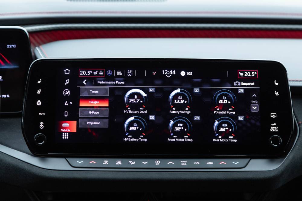 https://cdn.autogreeknews.gr/wp-content/uploads/2026/09/new-dodge-charger-6.jpg