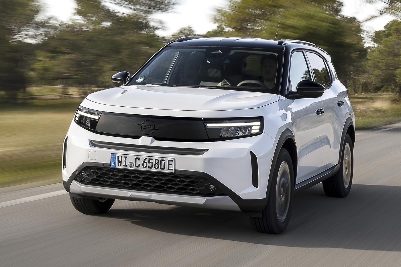 https://cdn.autogreeknews.gr/wp-content/uploads/2026/09/opel-frontera-electric-extended-range.jpg