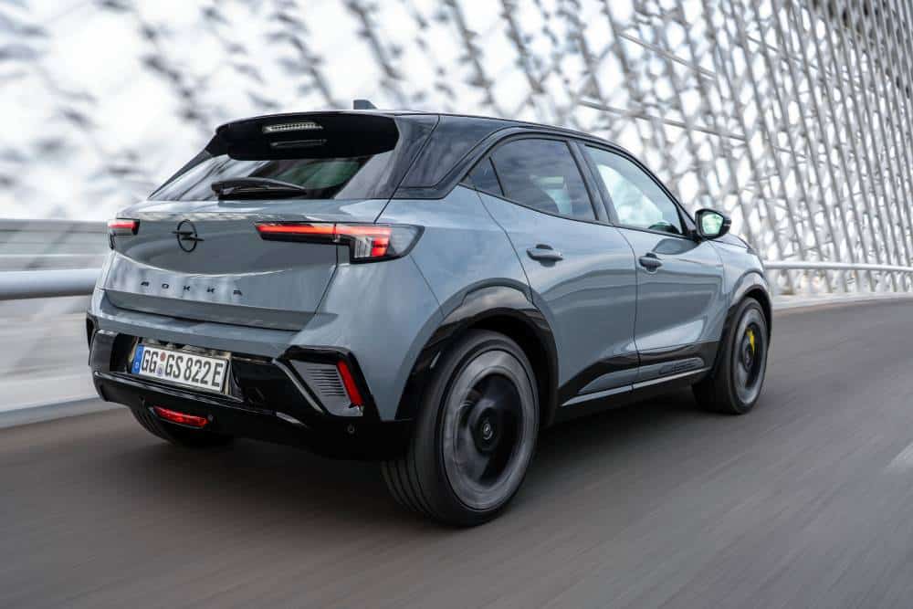 https://cdn.autogreeknews.gr/wp-content/uploads/2026/09/opel-mokka-coffee-4.jpg