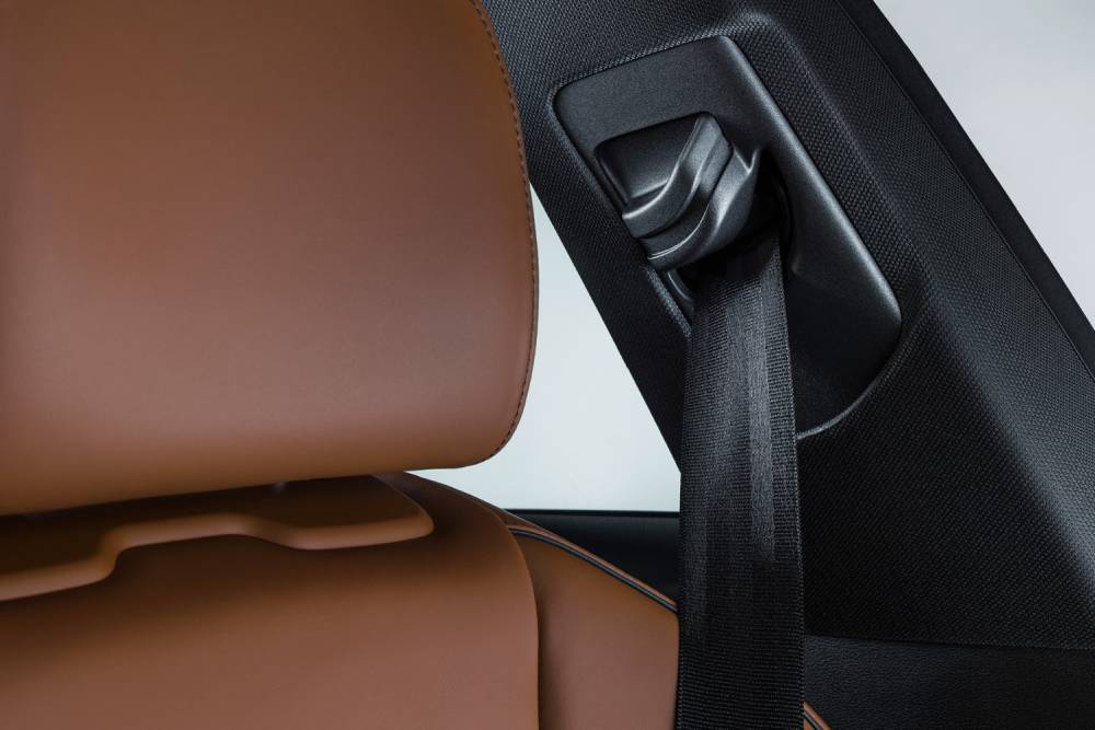https://cdn.autogreeknews.gr/wp-content/uploads/2026/09/srs-airbag-02.jpg