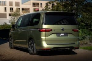 volkswagen-commercial-vehicles-and-abt-give-the-mu (3)