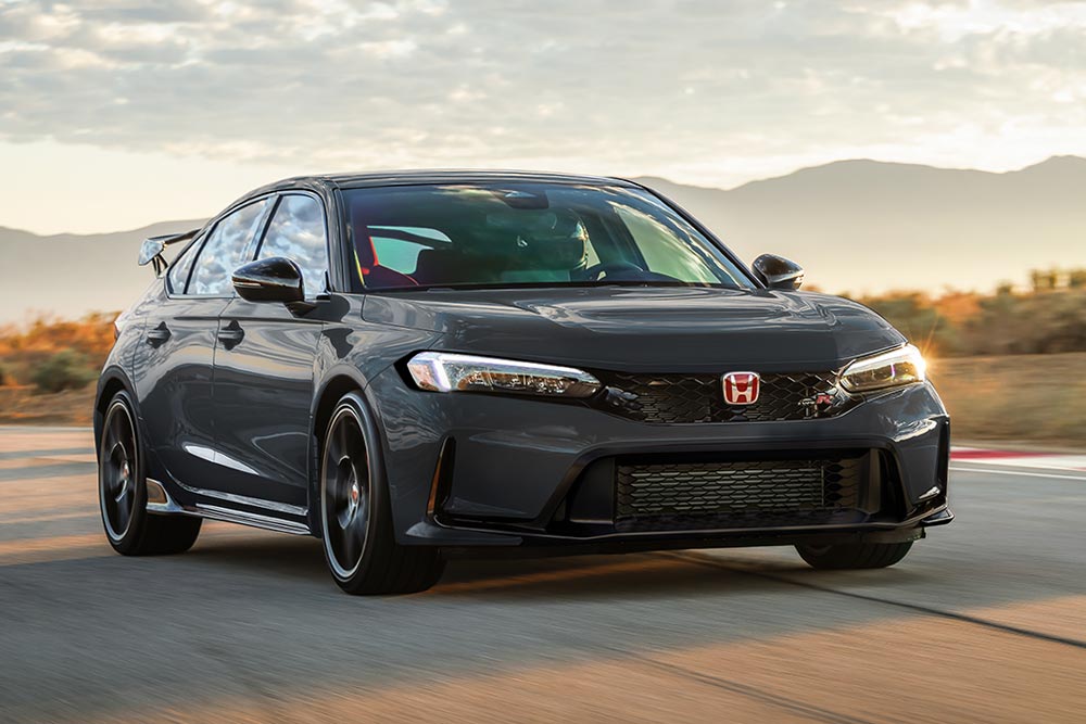 https://cdn.autogreeknews.gr/wp-content/uploads/2026/10/01-2027-Honda-Civic-Type-R.jpg