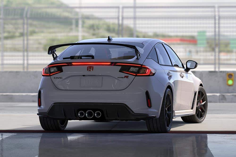 https://cdn.autogreeknews.gr/wp-content/uploads/2026/10/10-2027-Honda-Civic-Type-R.jpg