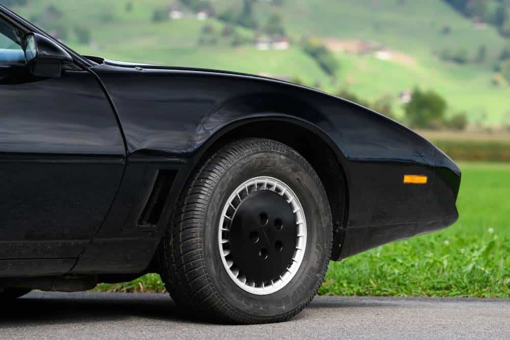 https://cdn.autogreeknews.gr/wp-content/uploads/2026/10/1982-pontiac-firebird-trans-am-knight-rider-5.jpg