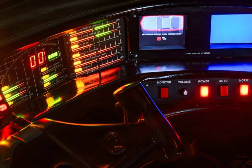 https://cdn.autogreeknews.gr/wp-content/uploads/2026/10/1982-pontiac-firebird-trans-am-knight-rider-7.jpg