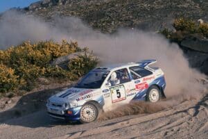1993_Ford_Escort_Cosworth_70 (1)