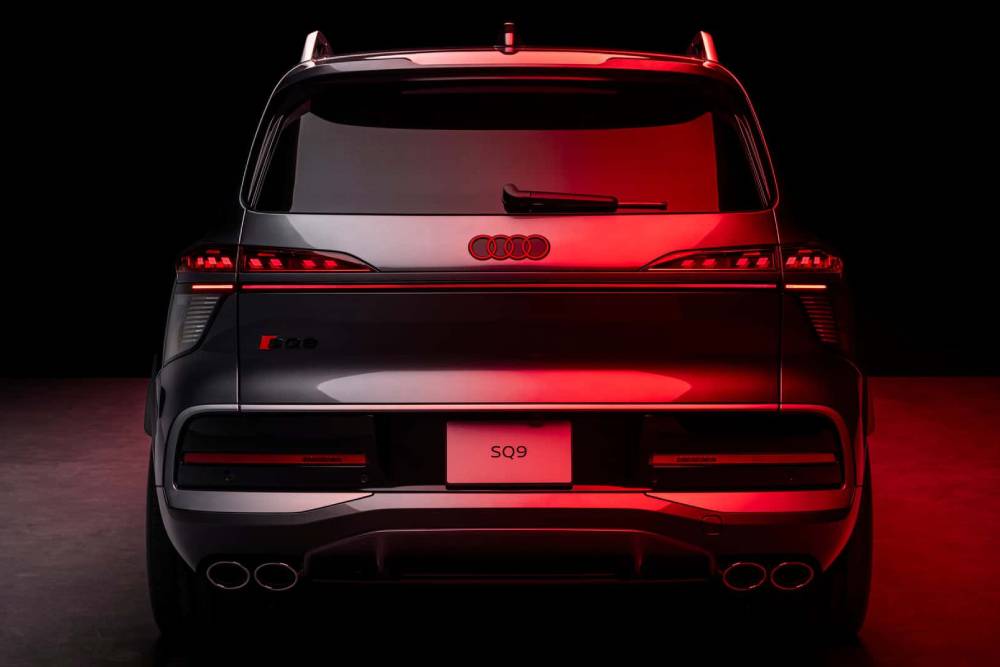 https://cdn.autogreeknews.gr/wp-content/uploads/2026/10/2027-audi-sq9-2.jpg