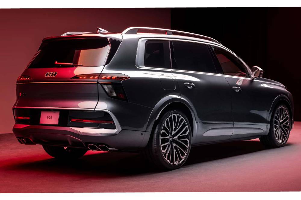 https://cdn.autogreeknews.gr/wp-content/uploads/2026/10/2027-audi-sq9.jpg