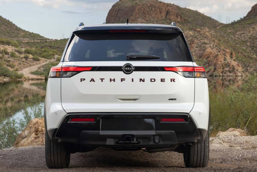 https://cdn.autogreeknews.gr/wp-content/uploads/2026/10/2027-nissan-pathfinder-special-edition-9.jpg