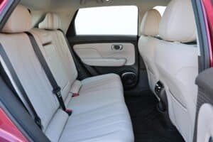 Aion UT interior (20)