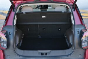 Aion UT interior (22)
