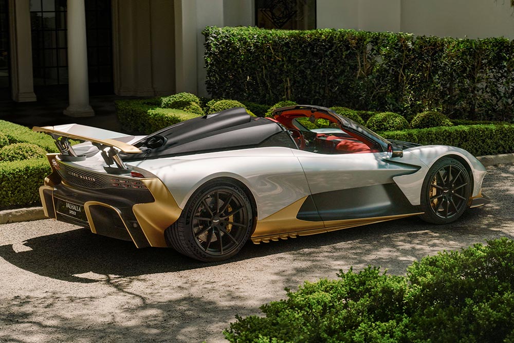 https://cdn.autogreeknews.gr/wp-content/uploads/2026/10/Aston-Martin-Valhalla-Spider_16.jpg