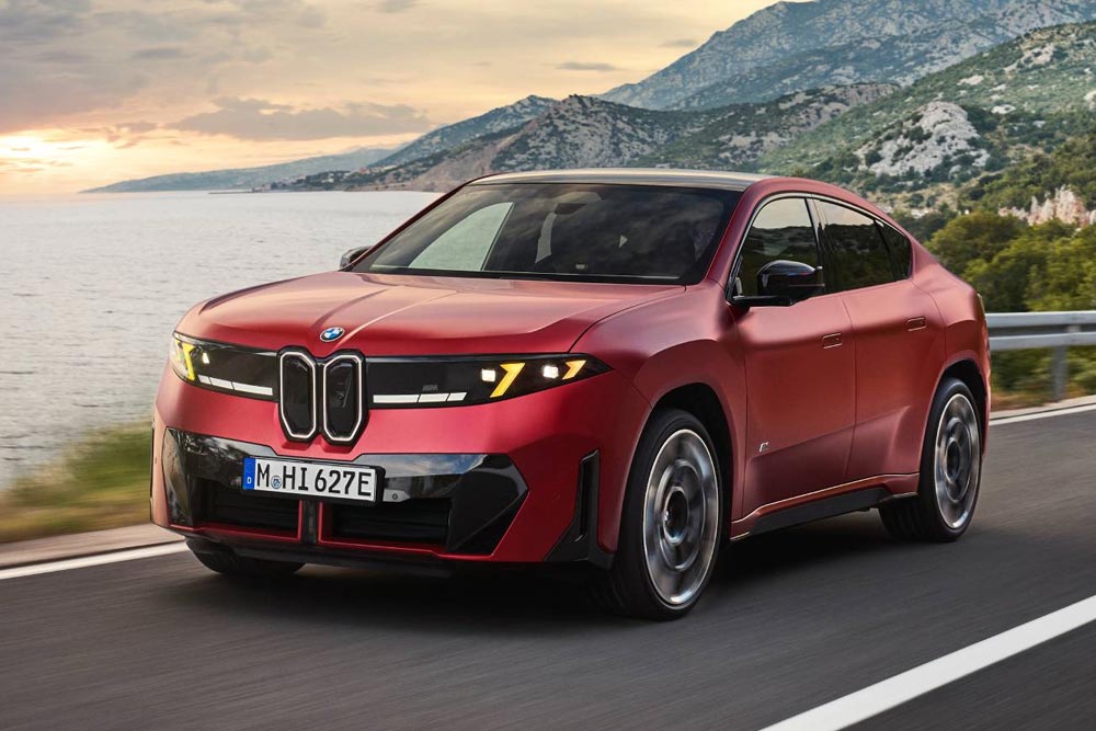 Νέα BMW iX4 με έως 612 ίππους και 828 χλμ. αυτονομία