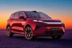 BYD-ATTO-8 (7)
