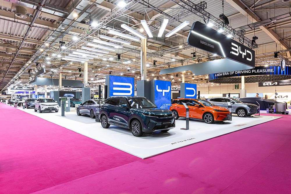 https://cdn.autogreeknews.gr/wp-content/uploads/2026/10/BYD-AUTO-ATHINA-2026-2.jpg
