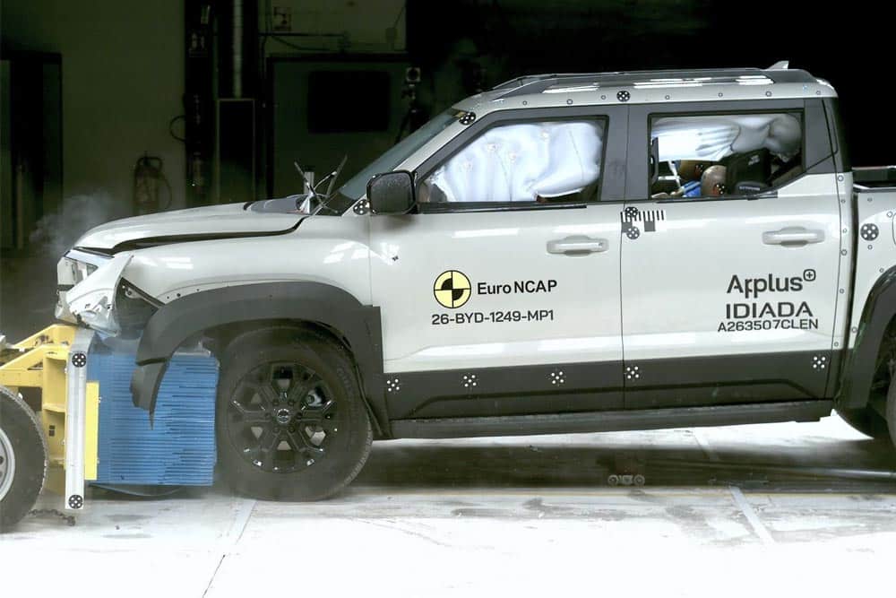 https://cdn.autogreeknews.gr/wp-content/uploads/2026/10/BYD-Shark-Euro-NCAP.jpg