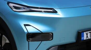 Άστραψε και βρόντηξε νέο Ultra Hybrid C-SUV με 31.990 ευρώ