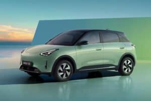 Geely E2 (13)