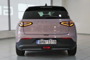 Geely E2 ekthesi (11)