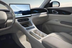 Geely-E2.interior