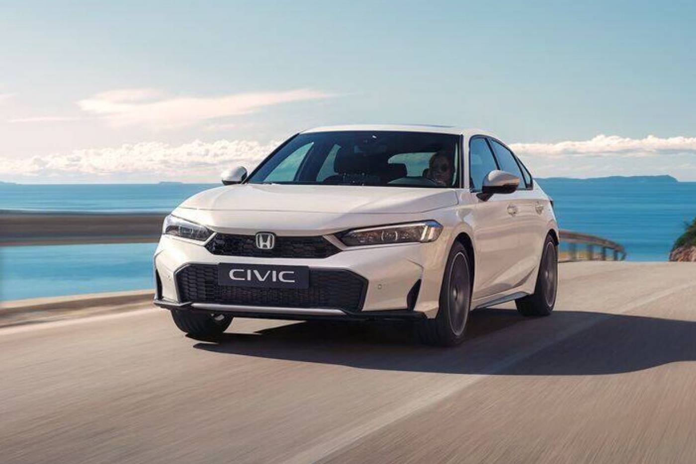 https://cdn.autogreeknews.gr/wp-content/uploads/2026/10/HONDA-CIVIC-S-SHIFT-1-1.jpg