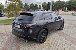 Honda-ZR-V-used-4