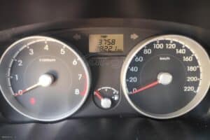 Hyundai-Accent-2010-used-3