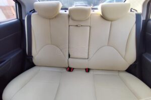 Hyundai-Accent-2010-used-5