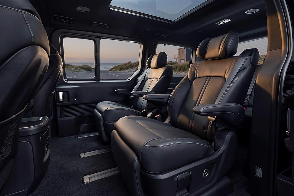 https://cdn.autogreeknews.gr/wp-content/uploads/2026/10/Hyundai-Staria-3.jpg