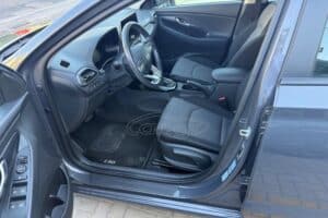 Hyundai-i30-2024-used-6
