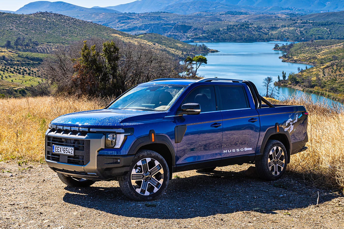 https://cdn.autogreeknews.gr/wp-content/uploads/2026/10/KGM-Musso-2026-1.jpg
