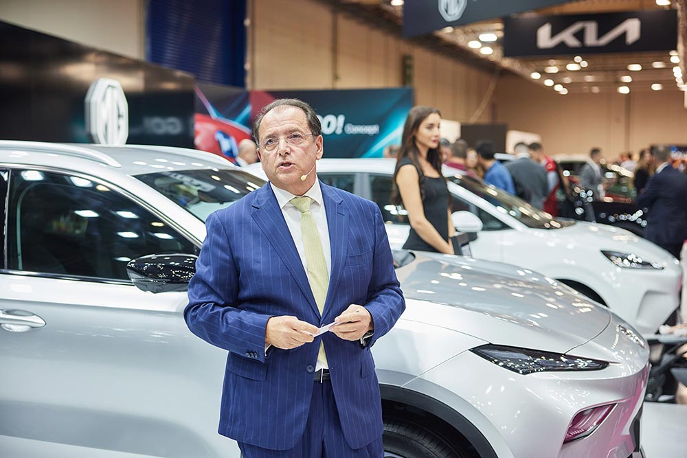 https://cdn.autogreeknews.gr/wp-content/uploads/2026/10/MG-Auto-Athina-2026-6.jpg