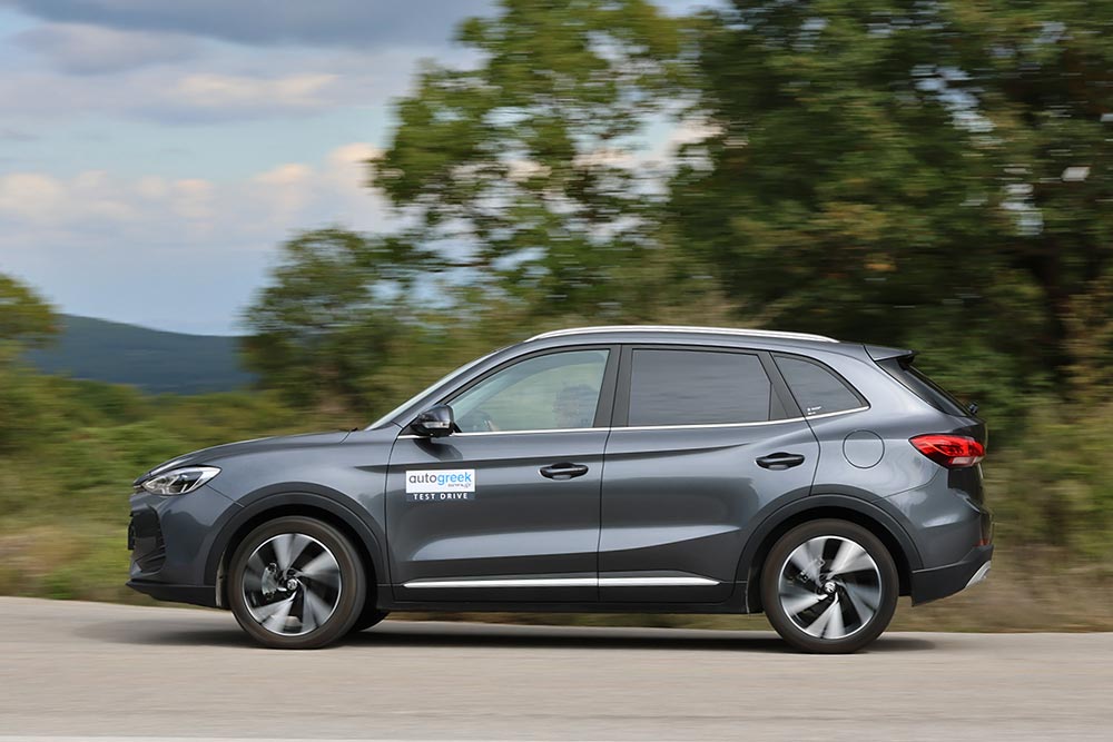 https://cdn.autogreeknews.gr/wp-content/uploads/2026/10/MG-ZS-Max-Hybrid-10.jpg