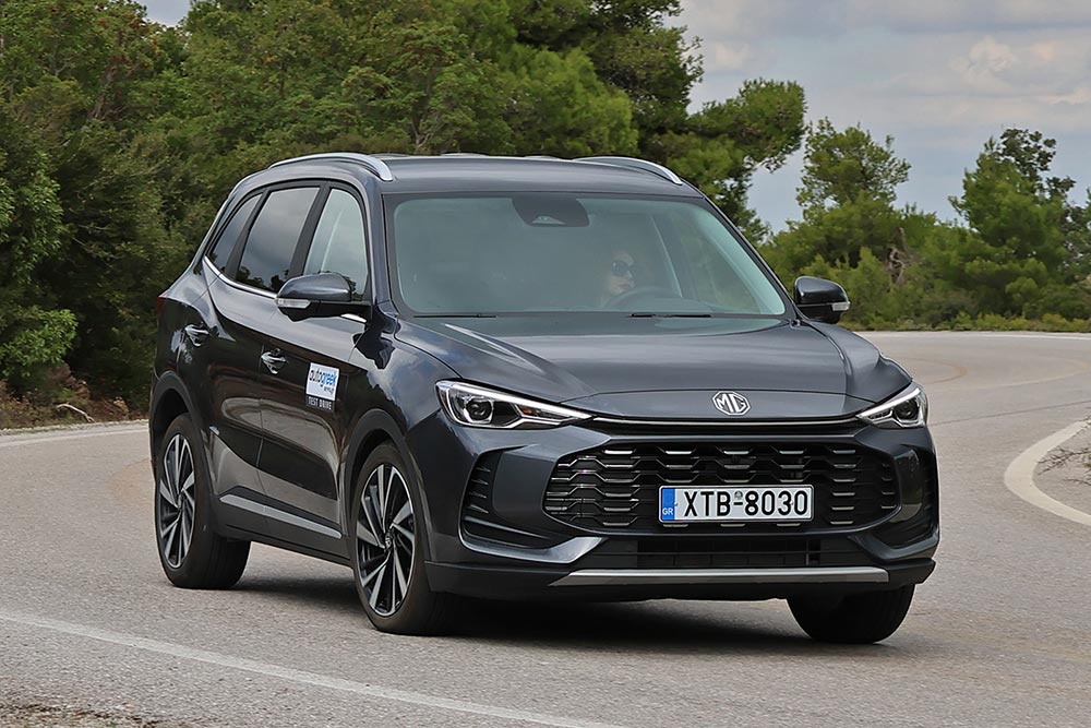 https://cdn.autogreeknews.gr/wp-content/uploads/2026/10/MG-ZS-Max-Hybrid-4.jpg