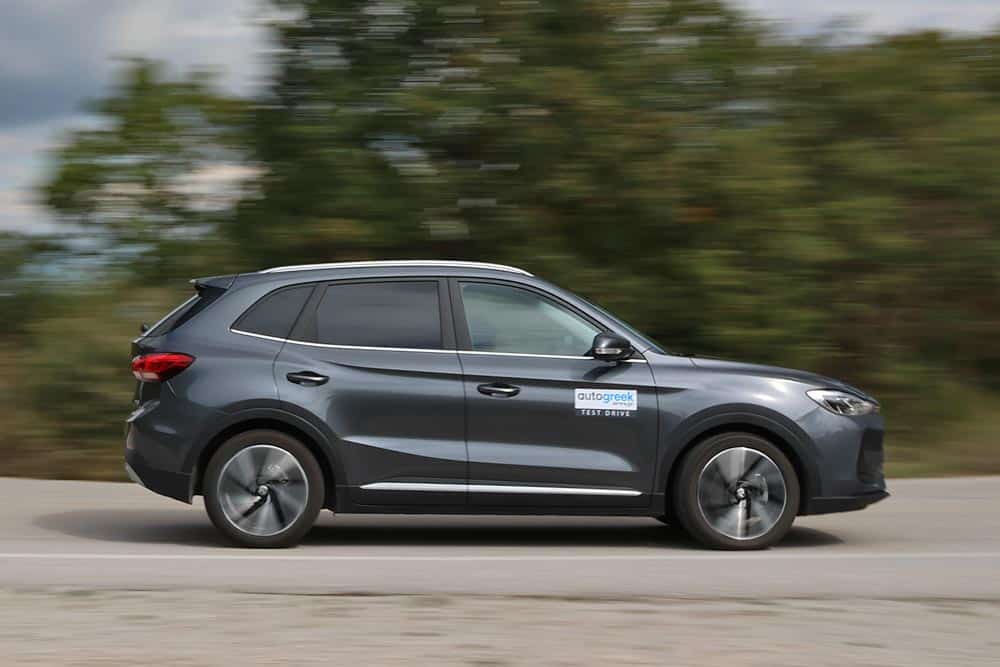 https://cdn.autogreeknews.gr/wp-content/uploads/2026/10/MG-ZS-Max-Hybrid-9.jpg