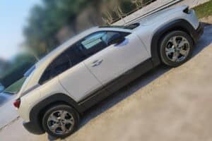 Mazda-MX-30-2020-used-1