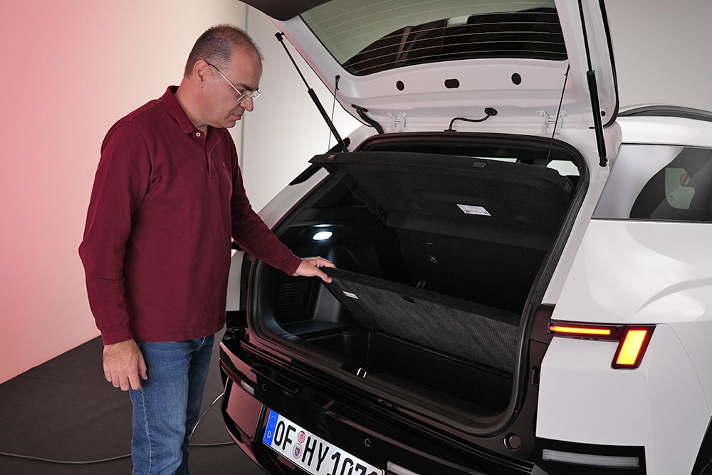 https://cdn.autogreeknews.gr/wp-content/uploads/2026/10/New-Hyundai-Bayon-2026-4.jpg