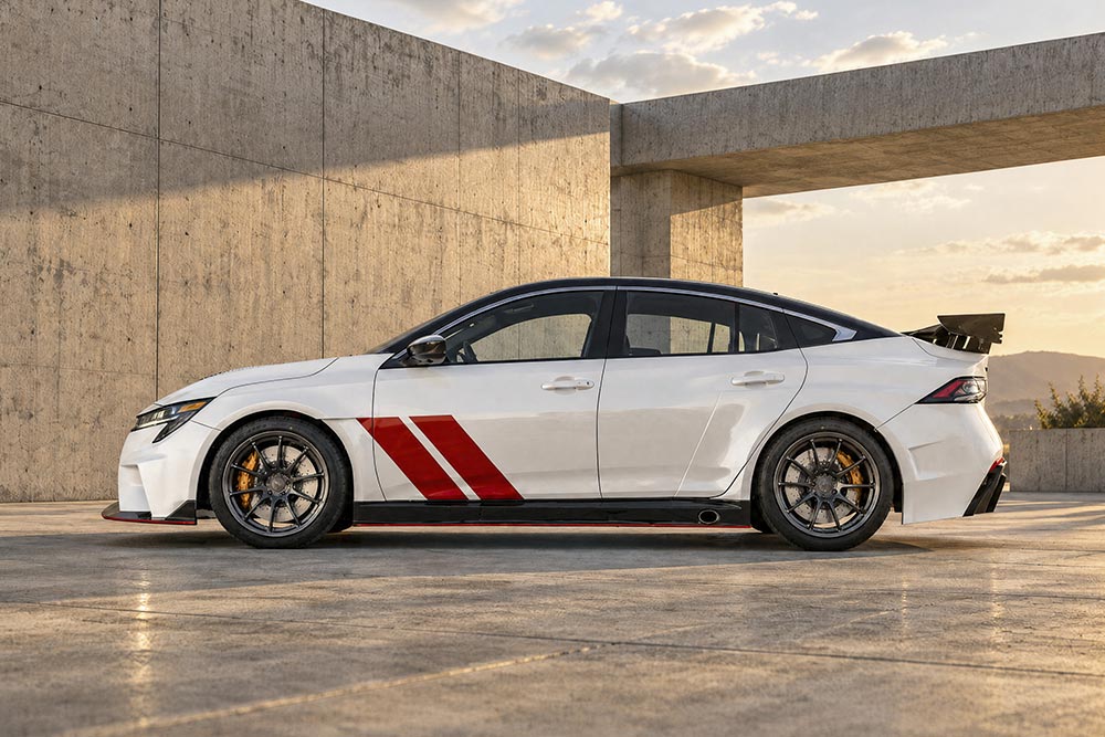 https://cdn.autogreeknews.gr/wp-content/uploads/2026/10/Nissan-Sentra-Spec-V-Concept-2.jpg