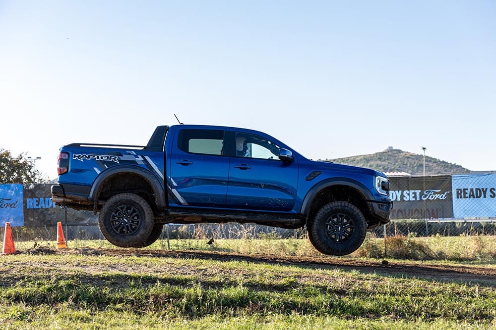 https://cdn.autogreeknews.gr/wp-content/uploads/2026/10/Ready-Set-Ford-Megara-2026-18.jpg