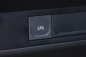 Renault-Captur-LPG-button