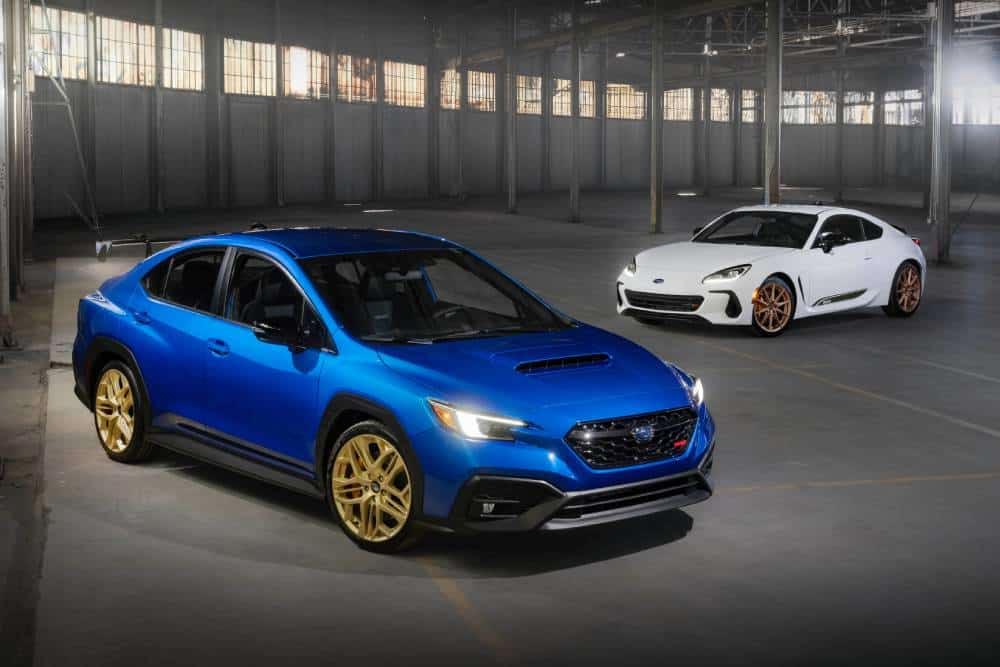 Τα Subaru WRX και BRZ γιορτάζουν με «κεράκια» STI