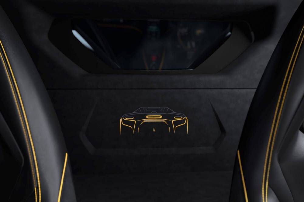 https://cdn.autogreeknews.gr/wp-content/uploads/2026/10/TemerarioTettoNero_04-Interior-H_Card-InternalLogo.jpg