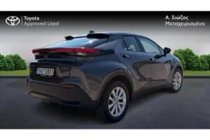 Toyota-C-HR-2024-used-7