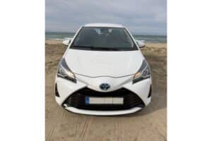 Toyota-Yaris-2019-Hybrid-used-1