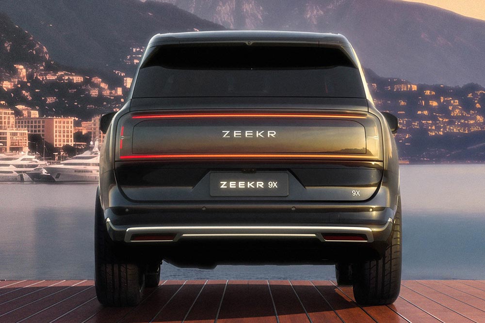 https://cdn.autogreeknews.gr/wp-content/uploads/2026/10/Zeekr-9X-17.jpg