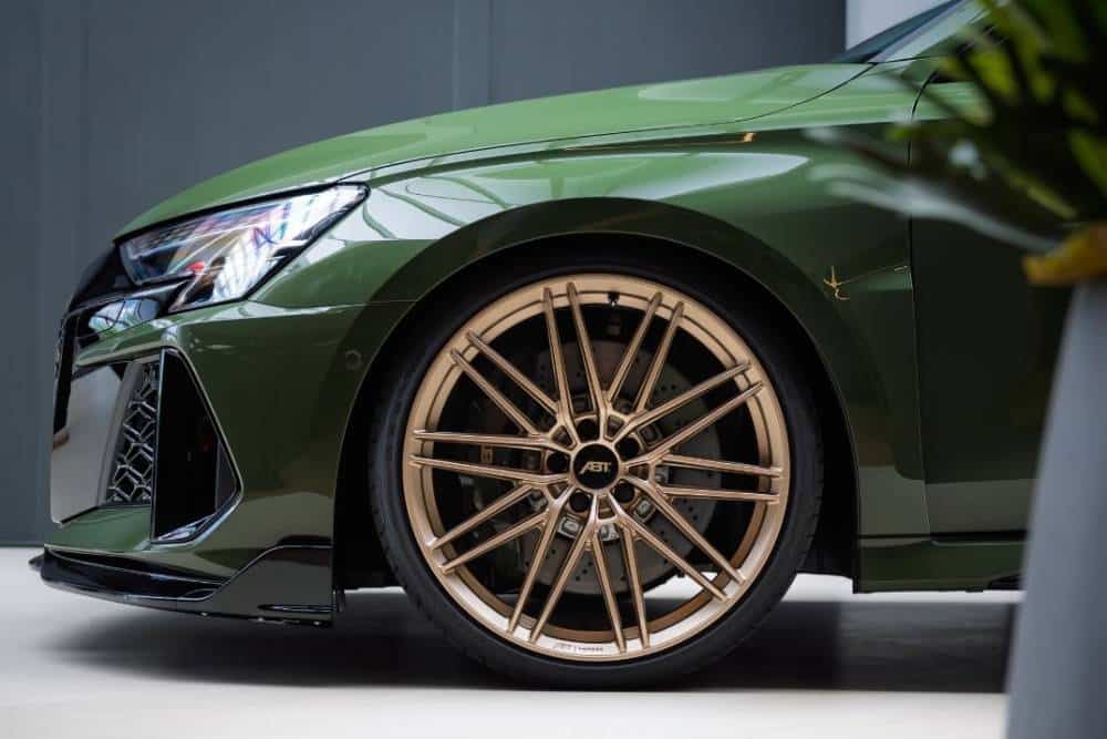 https://cdn.autogreeknews.gr/wp-content/uploads/2026/10/abt-audi-rs-3-630-7.jpg