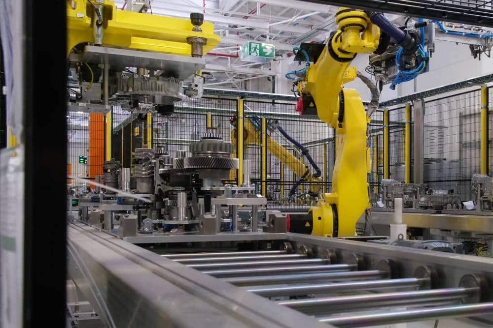 https://cdn.autogreeknews.gr/wp-content/uploads/2026/10/edct-plant-turin-3.jpg