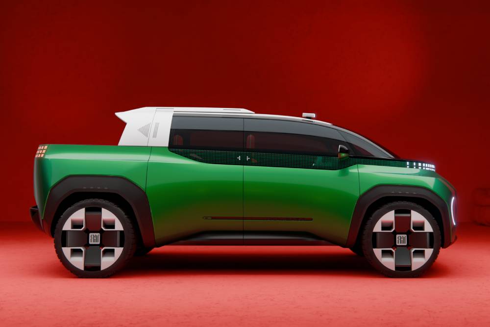 https://cdn.autogreeknews.gr/wp-content/uploads/2026/10/fiat-multiplay-exterior-2.jpg