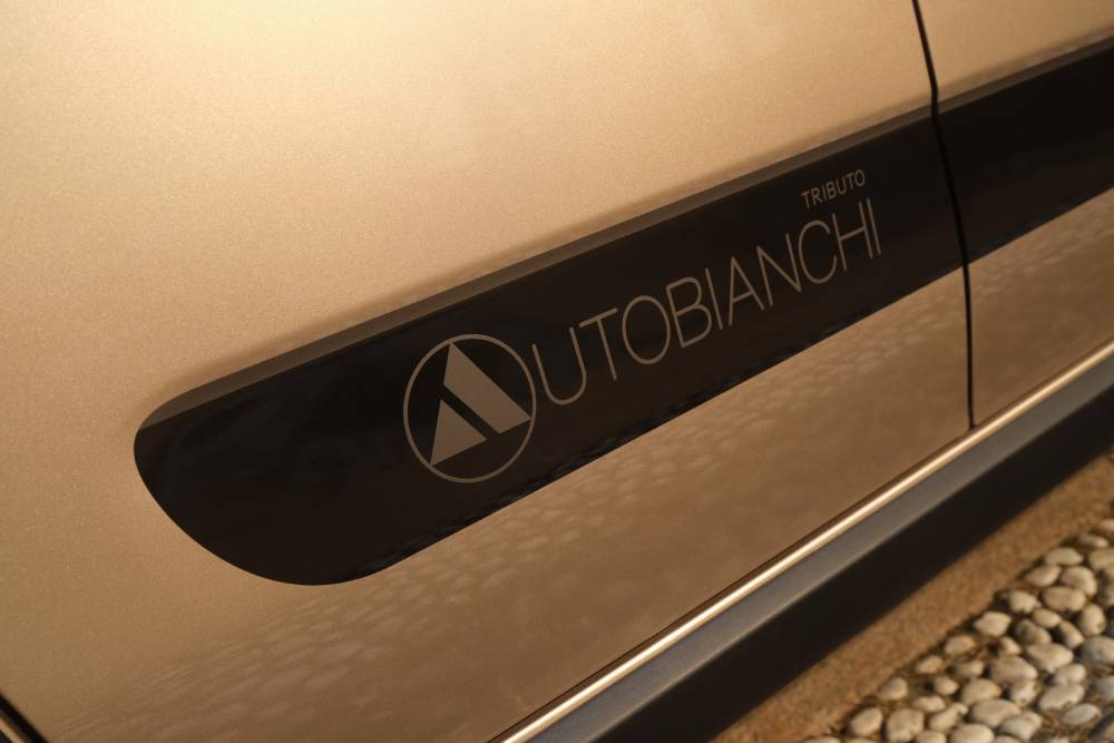 https://cdn.autogreeknews.gr/wp-content/uploads/2026/10/fiat-pandina-tributo-autobianchi-5.jpg